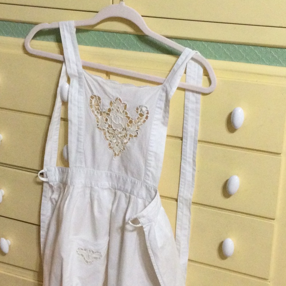 Battenburg Lace cotton White Apron